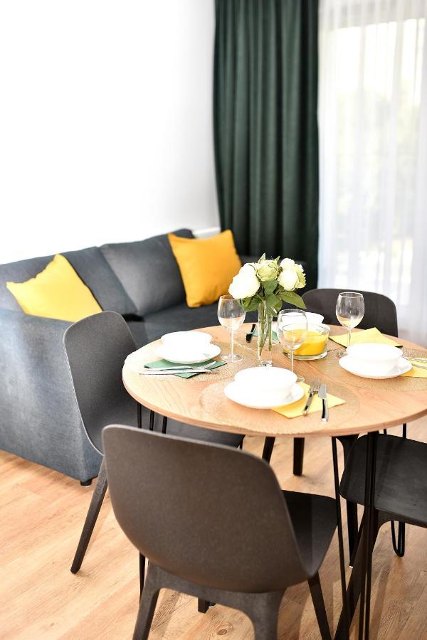 Vip Apartament Number 8 Lublin Buitenkant foto
